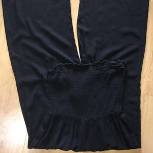 Black strapless jumper